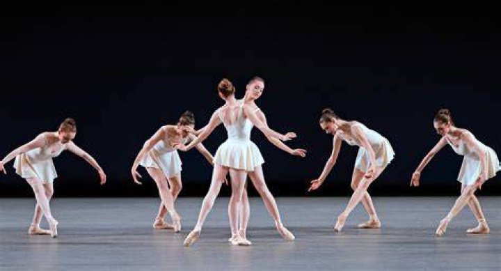 How much money do NYC Ballet dancers make?