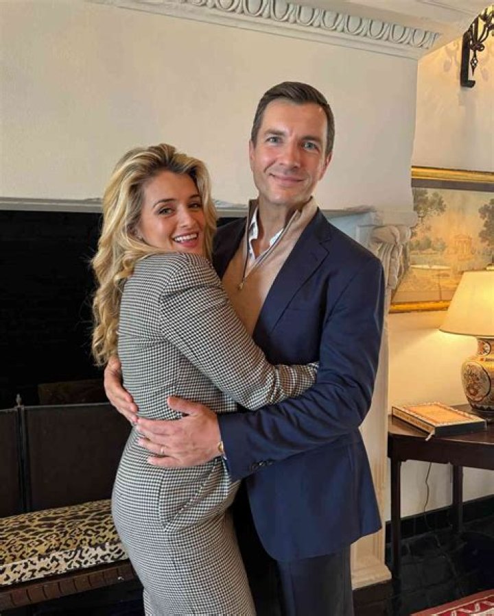 What is Daphne Oz husband net worth?