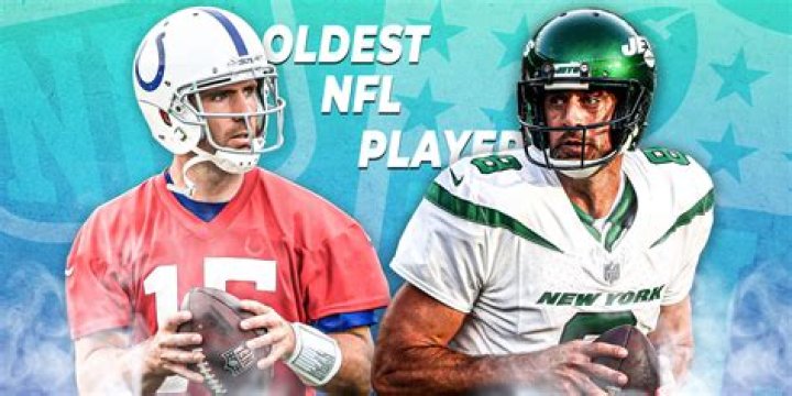 Who is the oldest football player alive right now?